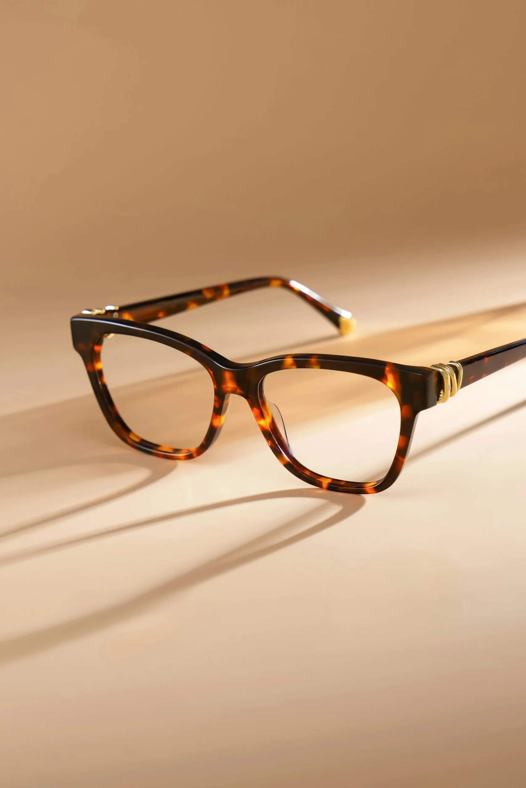 zeelool glasses kQRtNeFxAcw unsplash 1 scaled